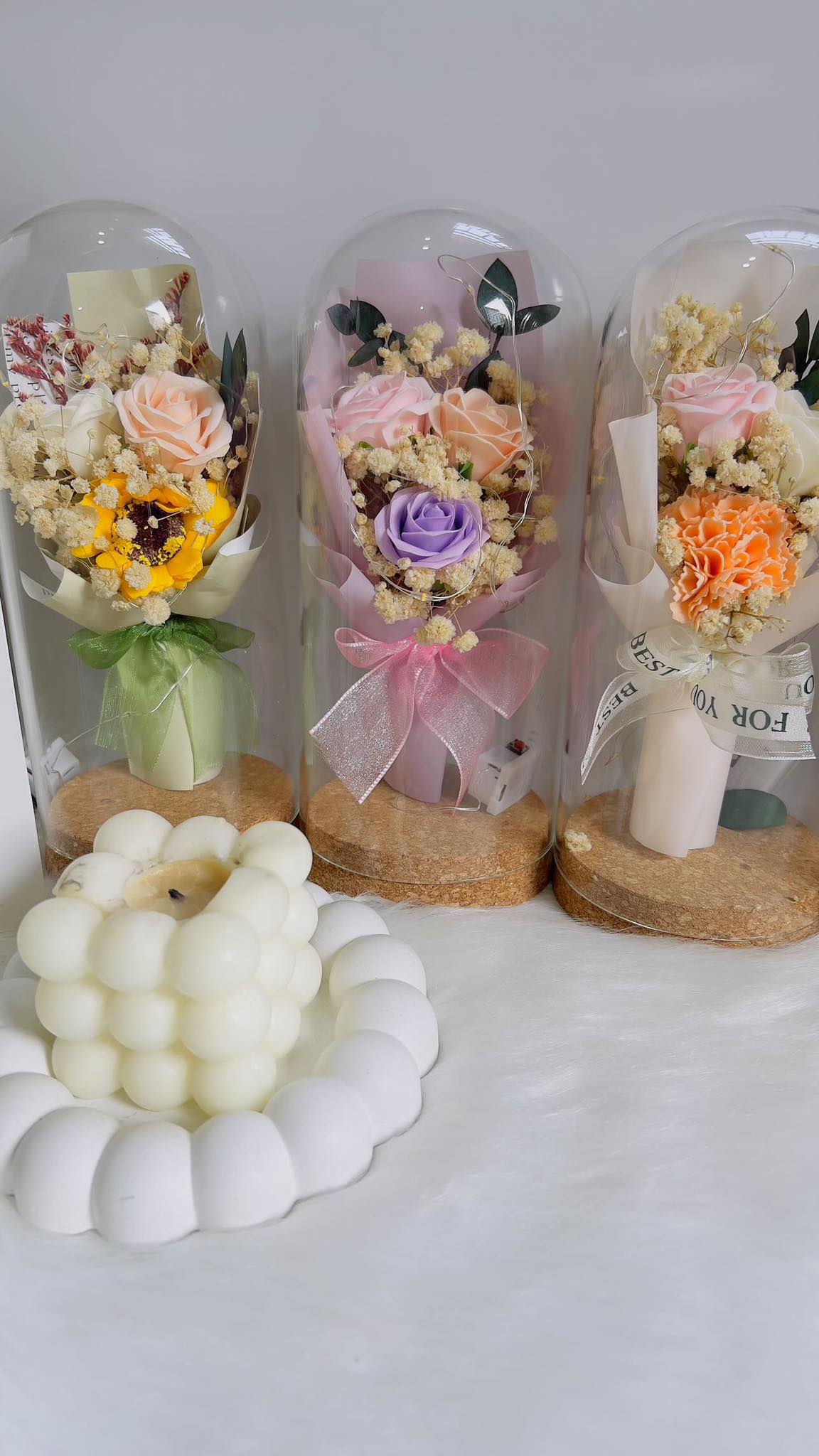 LED Floral Bouquet in Glass Dome – Timeless Beauty & Perfect Gift